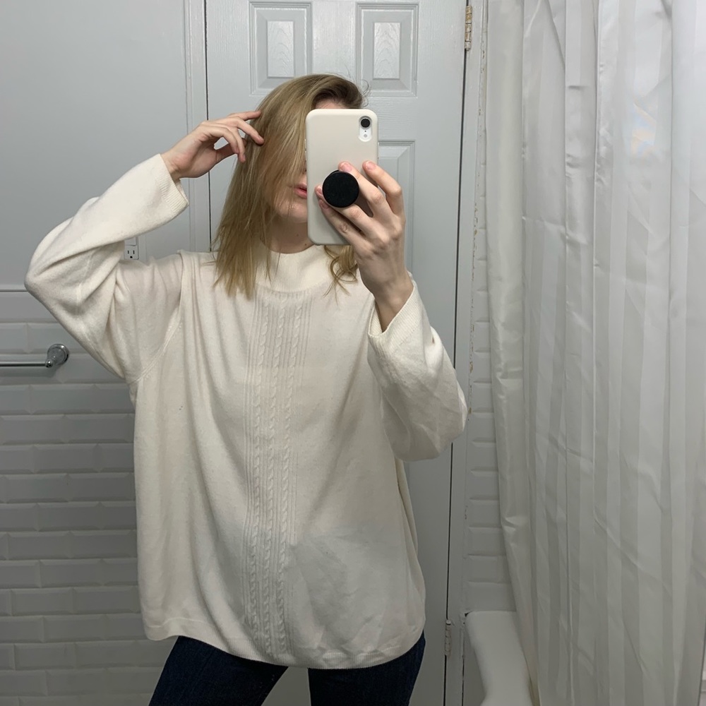 VINTAGE • Mock Neck Sweater